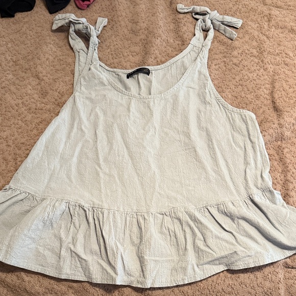 Tank Top Bundle - Picture 5 of 6